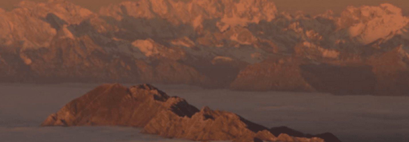Slowenische Landschaft bei Sonnenuntergang
